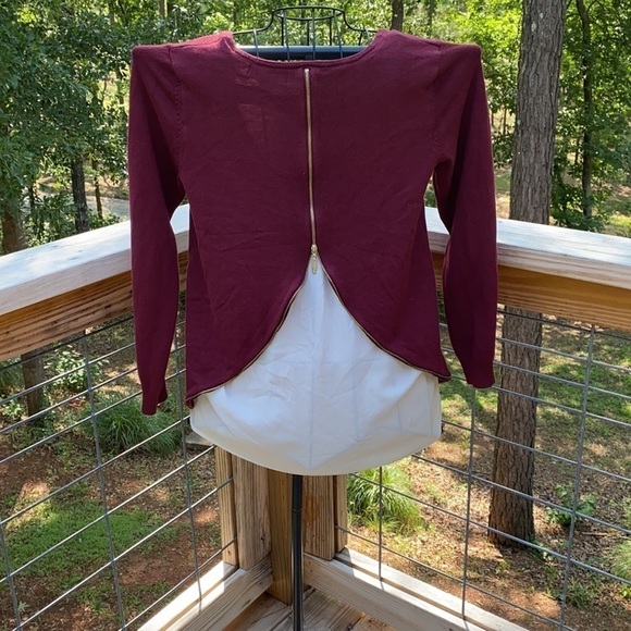 GNW Maroon Woven Knit Layered Round Neck Blouse W/ Zippered Back Detail M - Picture 5 of 9